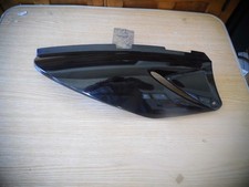 cache latérale  droit Honda