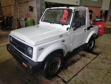 Extension d'aile avant droit