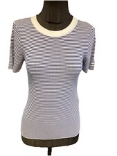 Très Beau Pull Lerger Rayures