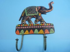 Ancien porte manteaux métal