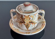 Sucrier et sa soucoupe en