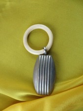 ancien petit hochet bébé en