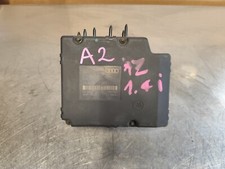 BOITIER BLOC ABS AUDI A2 1.4i 75CV 8Z0614517C / 8Z0907379B / 10.0947-0306.3