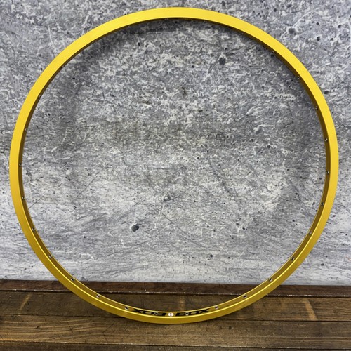 Box 8 bmx rim 28h - 24, x
