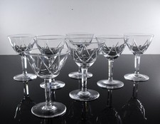 6+1  VERRES COUPES VIN BLANC