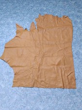 JOLIE CHUTE DE CUIR /PEAU DE