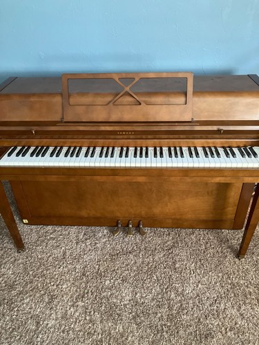 Yamaha piano upright 671658 - yamaha,