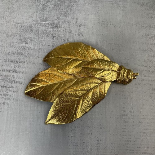 Saoya broche feuilles - feuilles, en