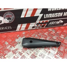 Cache plastique sous selle gauche Yamaha 800 FZ8 2010 à 2016