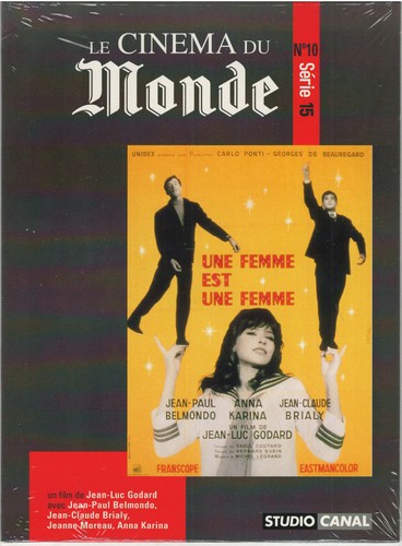 Une femme est - ,