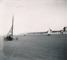 OSTENDE c. 1900-20 - Chars à Voile sur la Plage Belgique DIV 7235