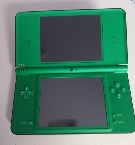 Console nintendo dsi verte - nintendo,