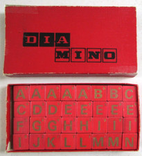 Ancien jeu de Diamino Gay Play 63 lettres bois 2,6 cm² Complet Sans règle du jeu