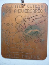UDERZO  ASTERIX  /  PLAQUE METAL PORTE CLE POUR ALCATEL 25 ANIVERSARIO / 1988