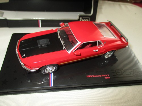 Miniature ford mustang - 1/43,
