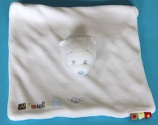 DOUDOU PLAT WINNIE BLANC ET