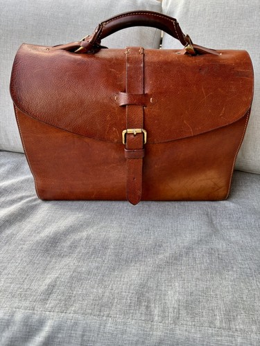 Ancien cartable cuir - en,