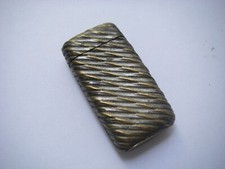 ancien pyrogène étui a allumettes en laiton métal argenté ( désargenté )