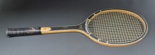 BELLE RAQUETTE DE TENNIS