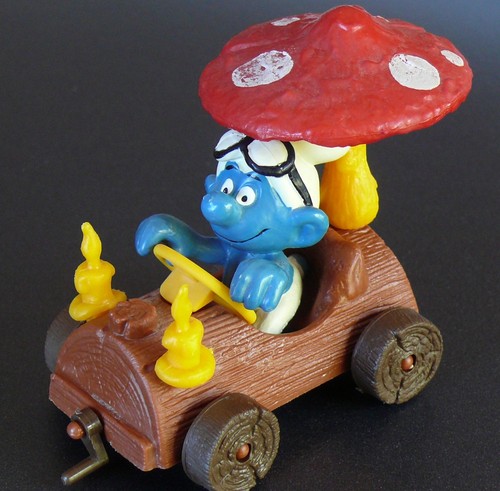 Figurine schtroumpf conducteur - figurine,