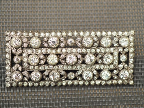 Broche ancienne strass art - broche,