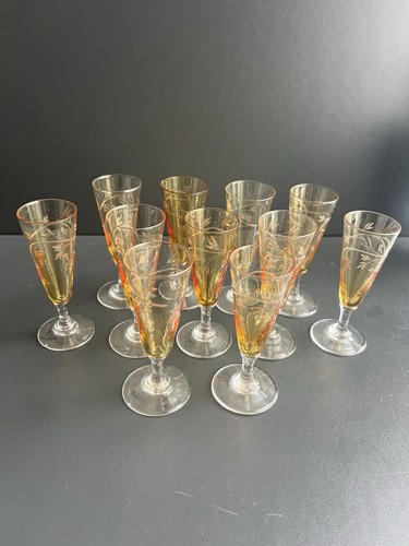 Lot verres liqueur en - 11,