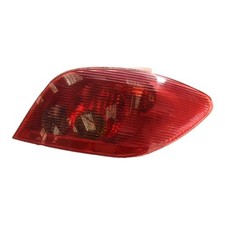 Feu arriere principal droit