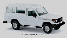 Véhicule TOYOTA LAND CRUISER  "  HZJ 78 Geländewag " - BUSH 43500w - 1/87 - Neuf