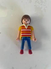 PLAYMOBIL 3230 maison de vacances homme vacancier avec col blanc plage mer