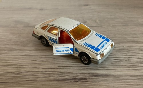 Majorette ford sierra 272 - majorette,