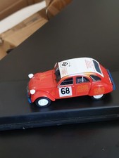 Citroën 2CV rouge toit blanc N°68 Eligor échelle 1/43 rétro passager cassé 