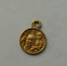 Ancienne petite MEDAILLE religieuse SAINT CHRISTOPHE en plaqué or ( poinçon)