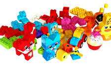 LEGO DUPLO  VRAC 90 PIECES 10858 10850 puzzle animaux et gâteaux + 60 BRIQUES