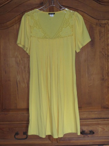Nwot women lia lee dress - nwot,