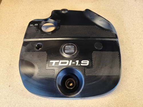 Cache moteur seat - ibiza, 6k2