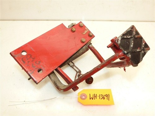 Wheel horse 250 tractor - wheel,