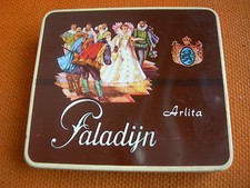 BOITE METAL ANCIENNE 