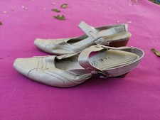 Chaussure femme vintage