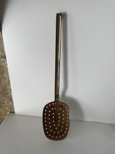 Ecumoire Ancienne Riveté en Cuivre Et Laiton  Ustensile Cuisine Avec Crochet