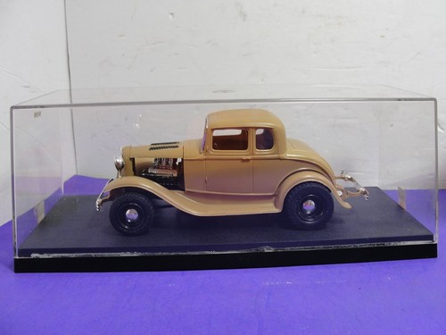 Amt ertl 1932 ford - ertl, 1/25
