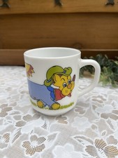 Mug Vintage en Opaline – Chien Marque Arcopal - Tasse - Opale
