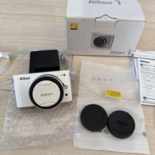 Appareil photo compact sans