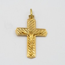 Pendentif en or jaune 18