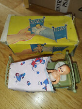 Jouet Mecanique Toy 1963 Italy Bébé qui se lève de son lit Baby getting up bed