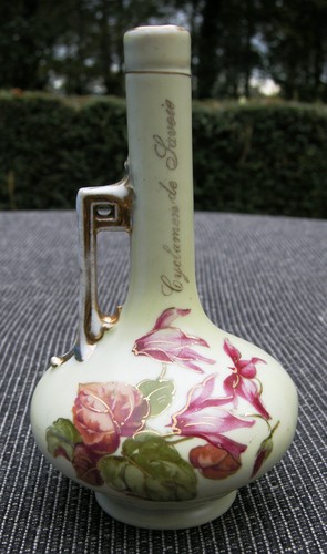 Charmant petit vase porcelaine - petit,