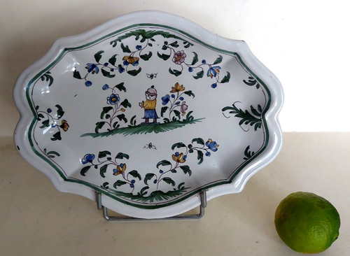Rare petit plat faïence - rare, en