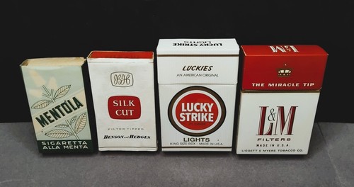 Lot paquets de cigarettes - de,
