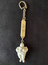 ANCIEN PORTE CLES BIBENDUM MICHELIN / LYON PNEUS 