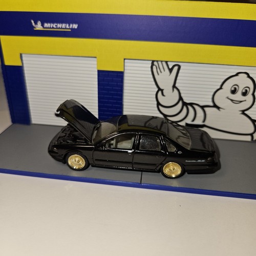 Revell lowriders 1996 - 1/64,