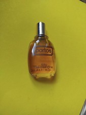 Une Miniature De Parfum